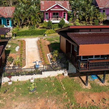 บ้านสวนปิยนันท์ Jaunoj-sziget Kültér fotó